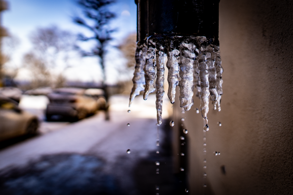 Is som smälter i stuprör